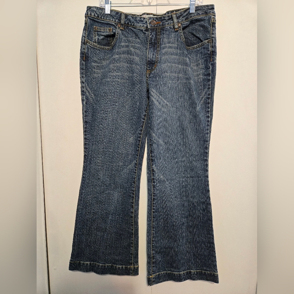 Faded Glory Women's Blue Stretch Flare Jeans- Size 16 Petite